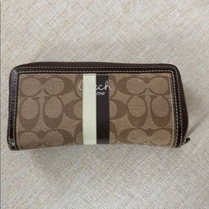 Coach wallet